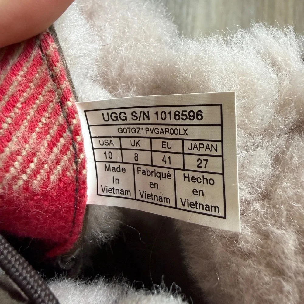 Ugg Adirondack II Boots Plaid Sherpa Lined Waterproof | Brown | Womens Size 10